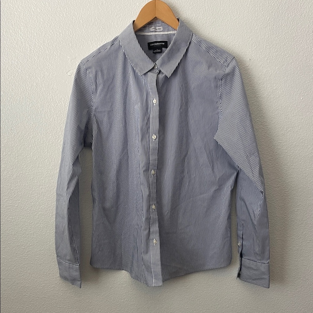 Liz Claiborne White and Blue Striped Shirt Career Wrinkle Free